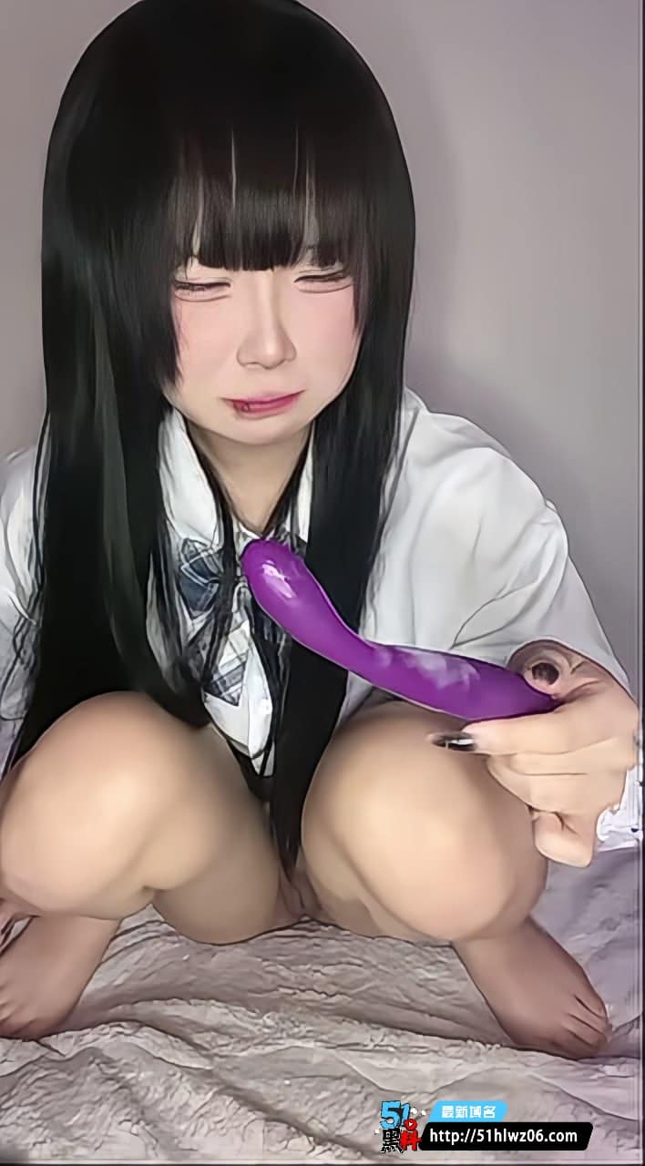 Mumuchan私密热舞流出，粉嫩蜜穴被假屌调教反差太大 蜜穴调教