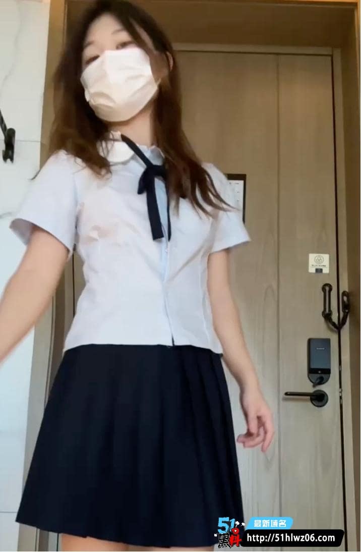 圣僧定制萌妹裸舞实录丨这波抖音风制服反差真的顶 抖音风福利