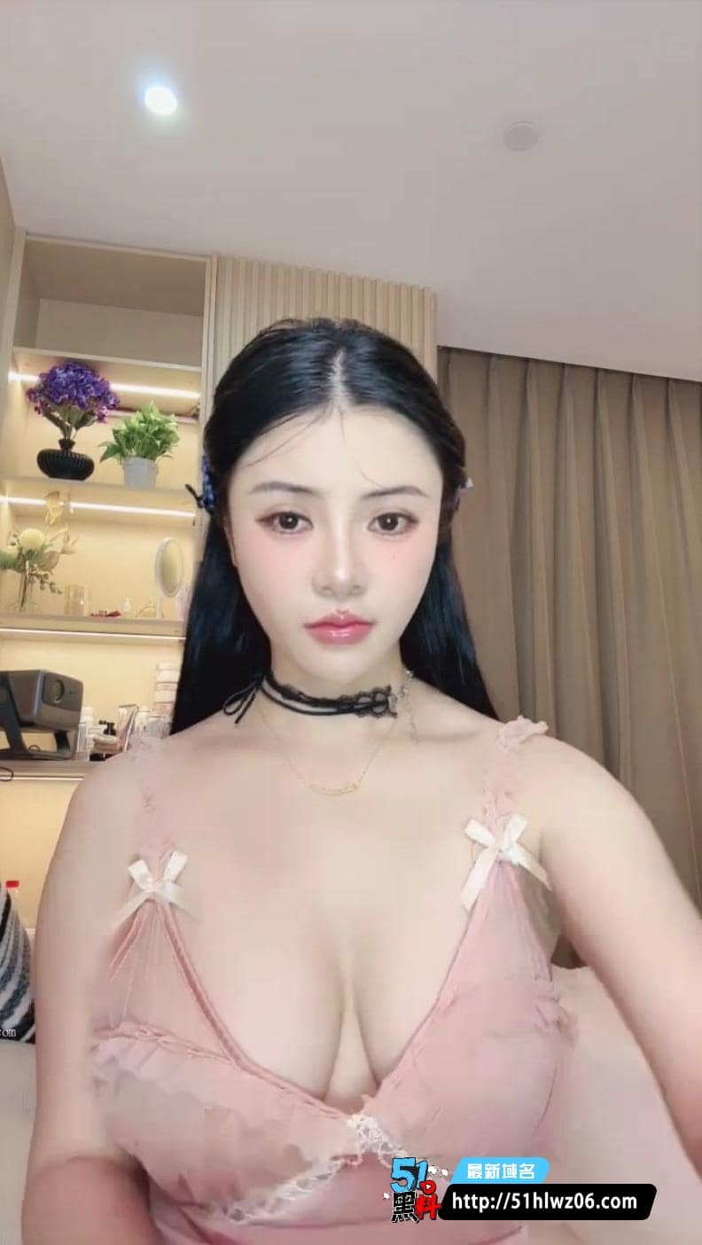 糯米姐姐抹油挑战内幕，巨乳御姐跳蛋喷水细节太顶