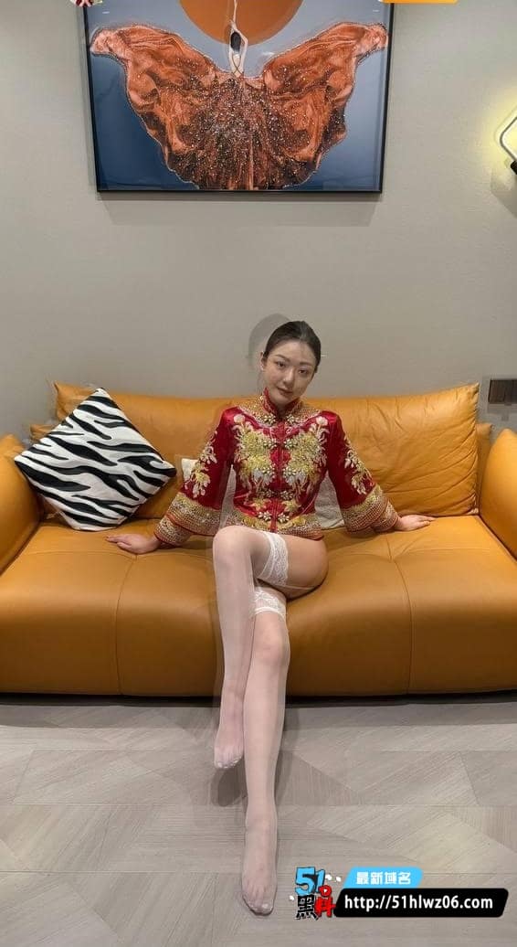 媚娘白玉花婚纱自慰视频流出雪白嫩乳猛扣嫩穴娇喘失控太顶了 福利视频