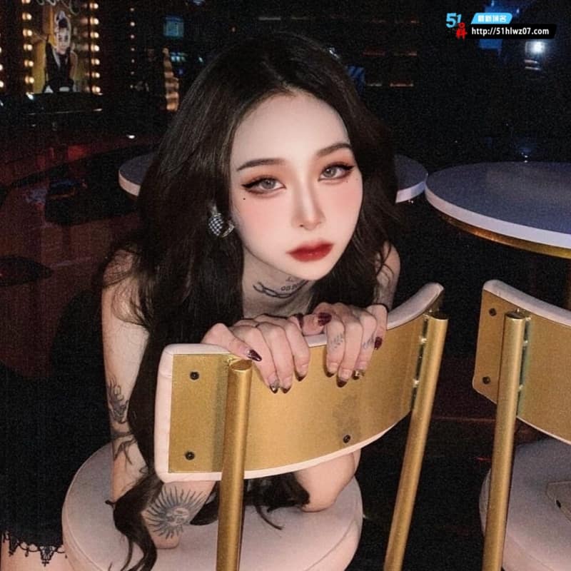 香港网红草莓私密视频流出，被下药爆操细节太顶，后续还有更多 福利