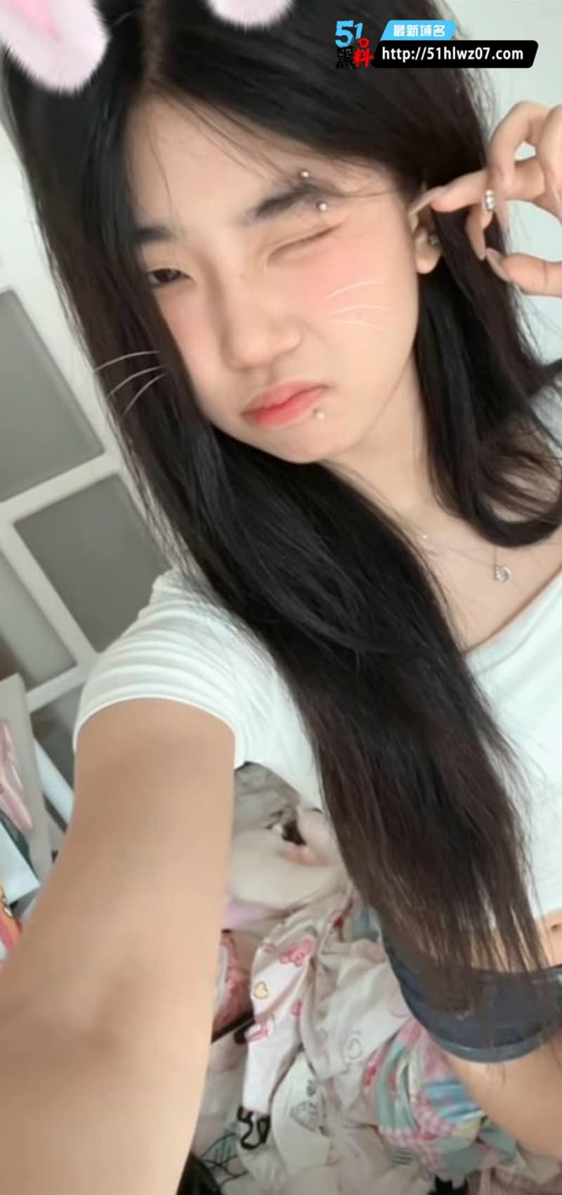 林小桃快手私密视频流出，这反差劲儿我是真没绷住，太顶了 推特
