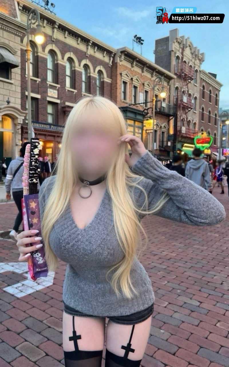 kuzu_v0羽毛球女孩约炮实录紧致身躯被猛干到高潮狂泄 反差福利