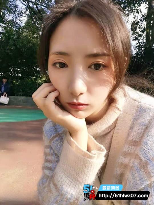 韩雨薇私密视频流出丨上海商场销售反差太大，跟客户在酒店玩疯了 酒店流出