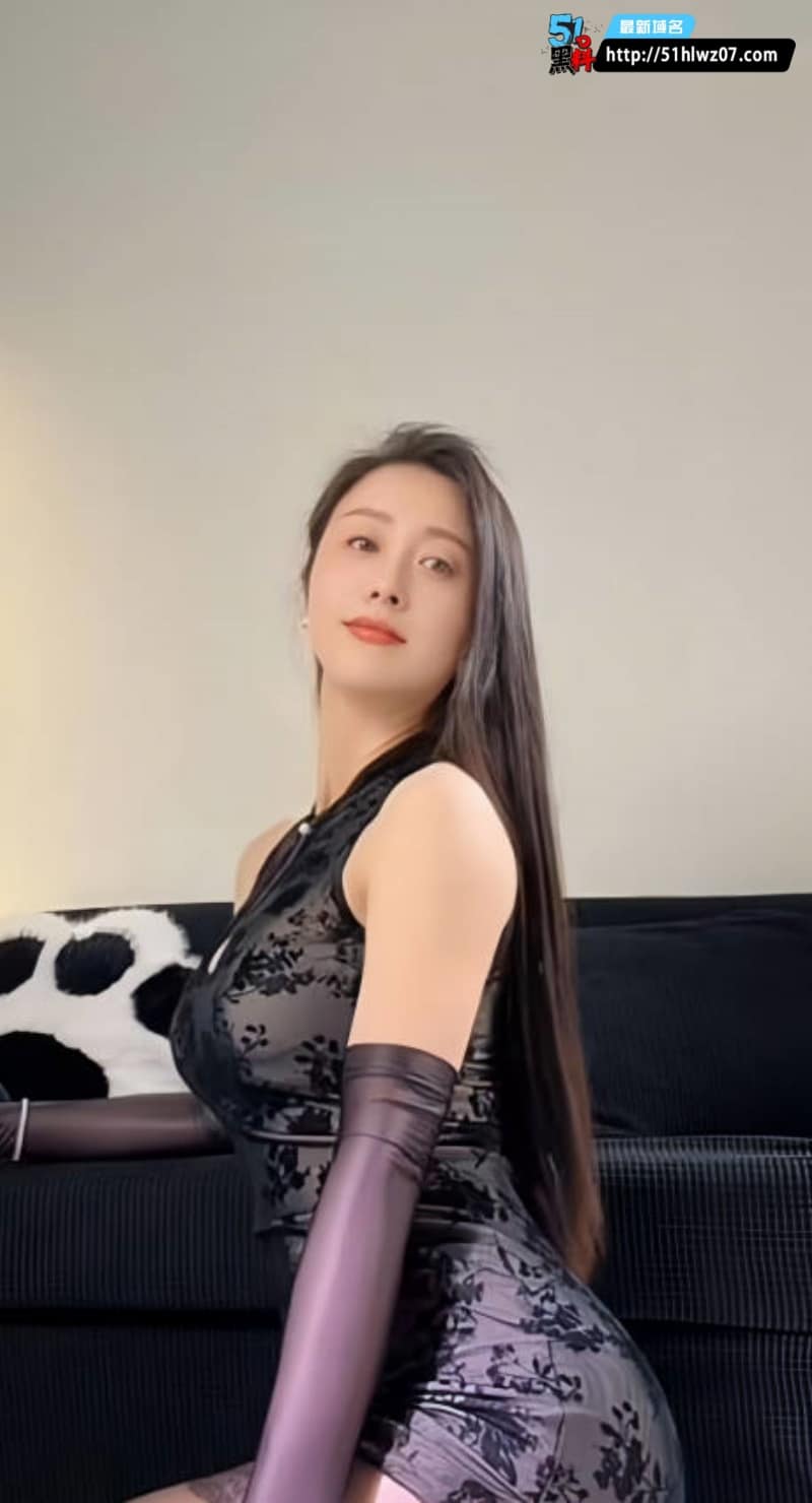 抖音网红又是我定制私密视频流出成熟御姐扣穴高潮水花四溅 自慰高潮