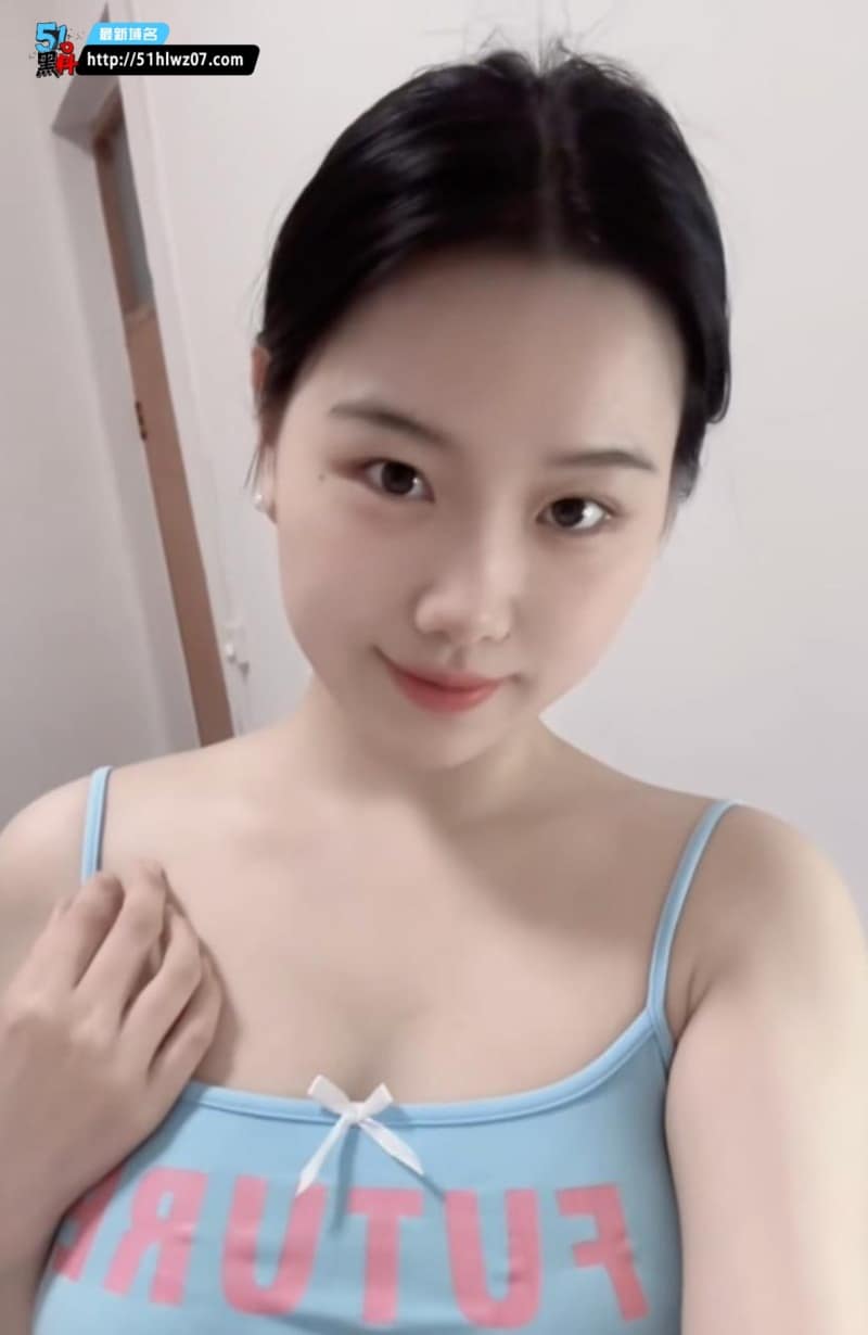强嫂私聊视频内幕起底，50万粉抖音御姐私下反差太猛 巨乳御姐