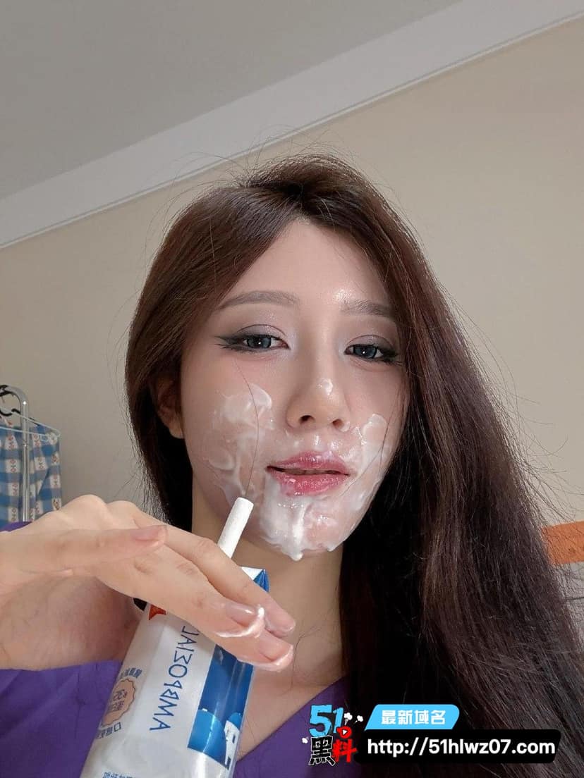 唐十七私拍内幕流出丨百万网红私下骚舞尺度大到离谱 爆料