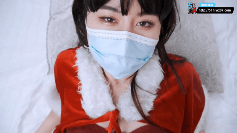 台北娜娜这波红色上衣黑丝简直绝了，二郎腿战神被操到瘫软