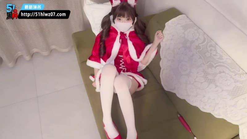 小欣奈这套圣诞猫耳白丝真的绝了，私藏资源赶紧趁现在偷偷看 猫耳Cosplay