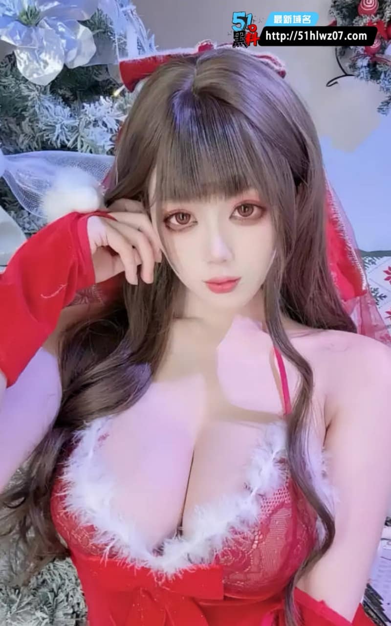 送穴女圣诞红裙白袜这波真的顶丨被圣诞老人无套爆操到尖叫