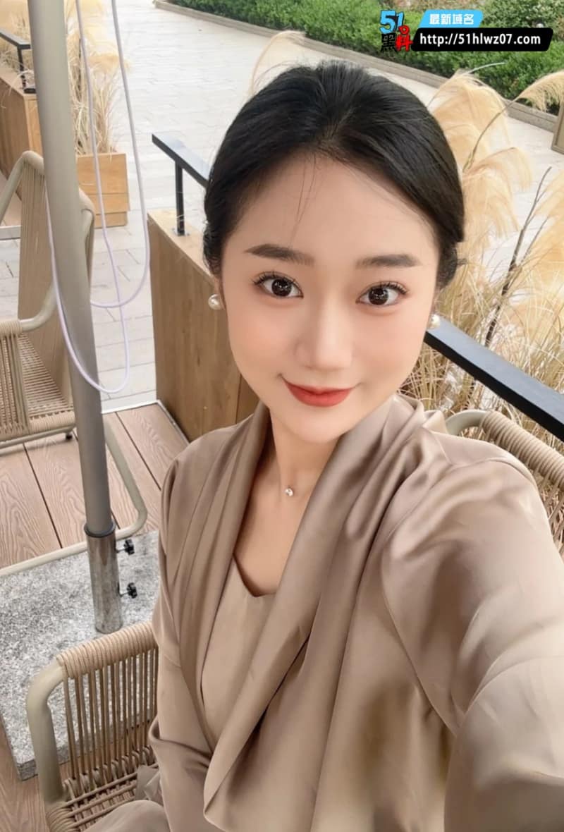 海角叔嫂私拍这波真的顶，大嫂醉酒后被小叔无套操到浪叫 熟女高潮