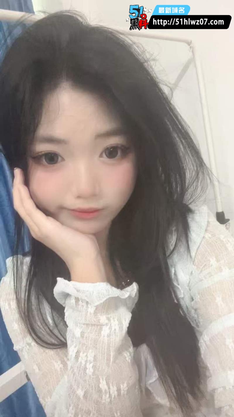 邻家清纯甜妹私密视频流出被男友按头深喉口交反差太顶 邻家妹子