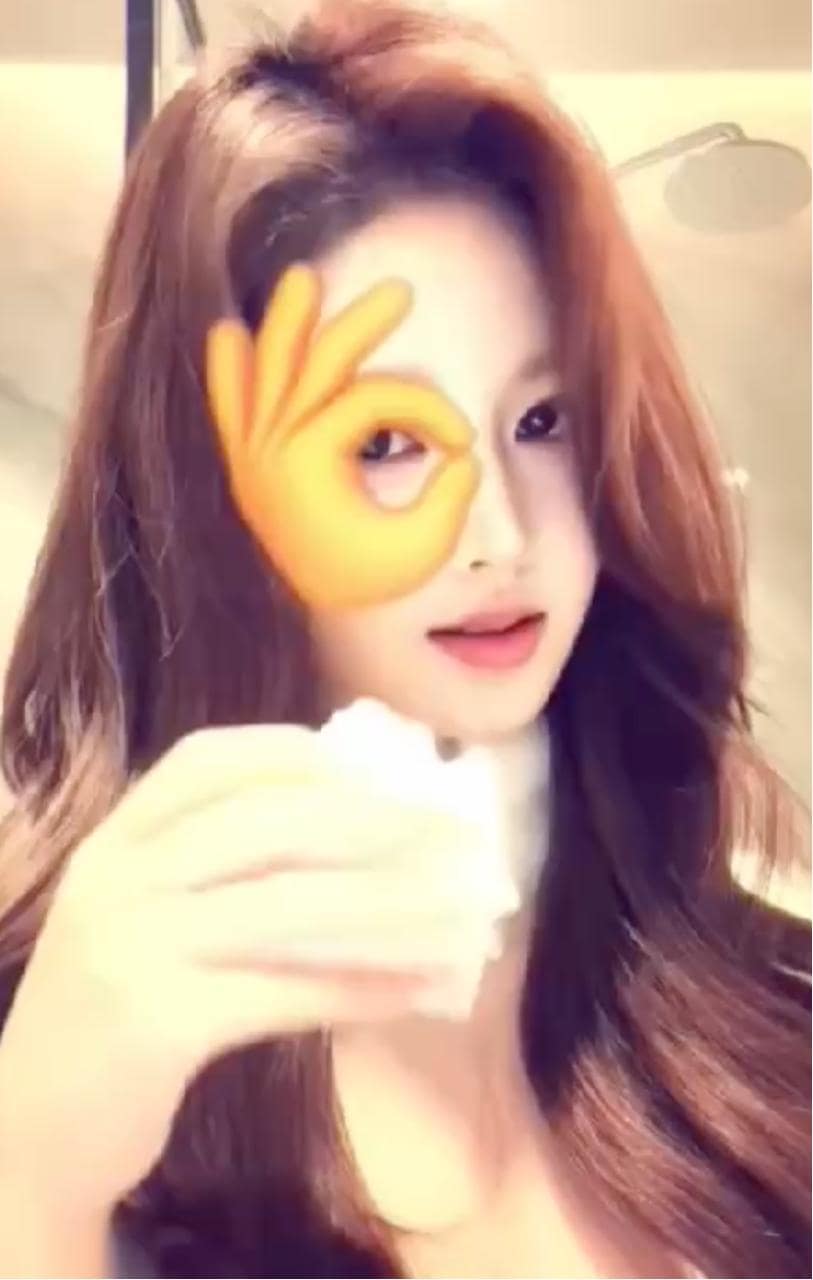 孙娜sunna私密视频流出,筋膜枪玩出新花样,这波反差真绝了 完整视频在线播放