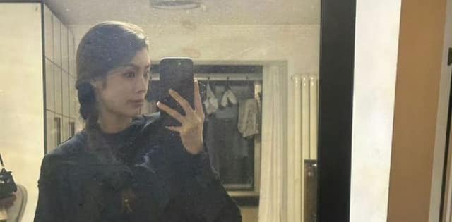 女大学生出轨多男被男友曝光视频里骑乘浪叫反差太顶