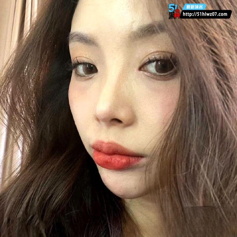 女大学生出轨多男被男友曝光视频里骑乘浪叫反差太顶 福利