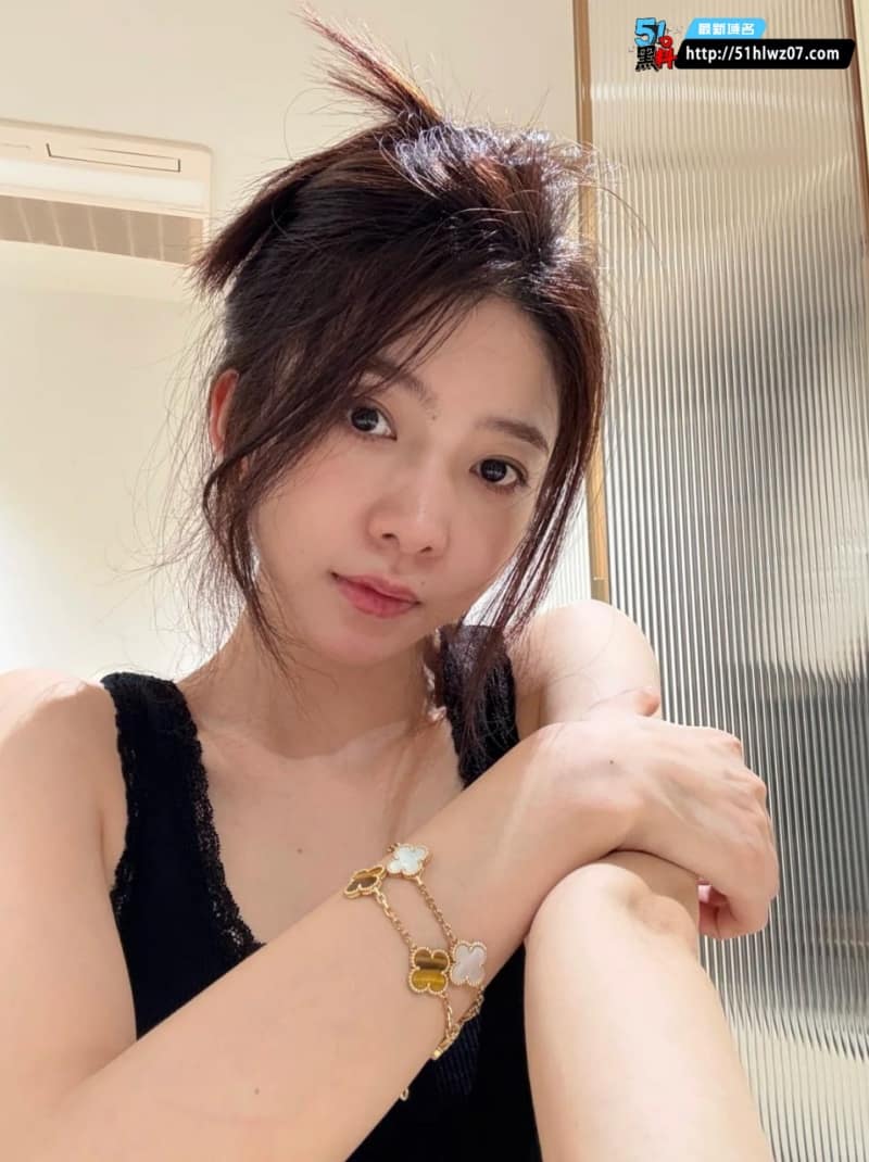 李玥晴这波操作绝了，普拉提教练同学会后被初恋玩成母狗 初恋渣男