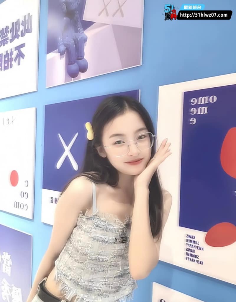 王丽妍私密视频流出，清纯乖乖女私下反差大到离谱 爆料
