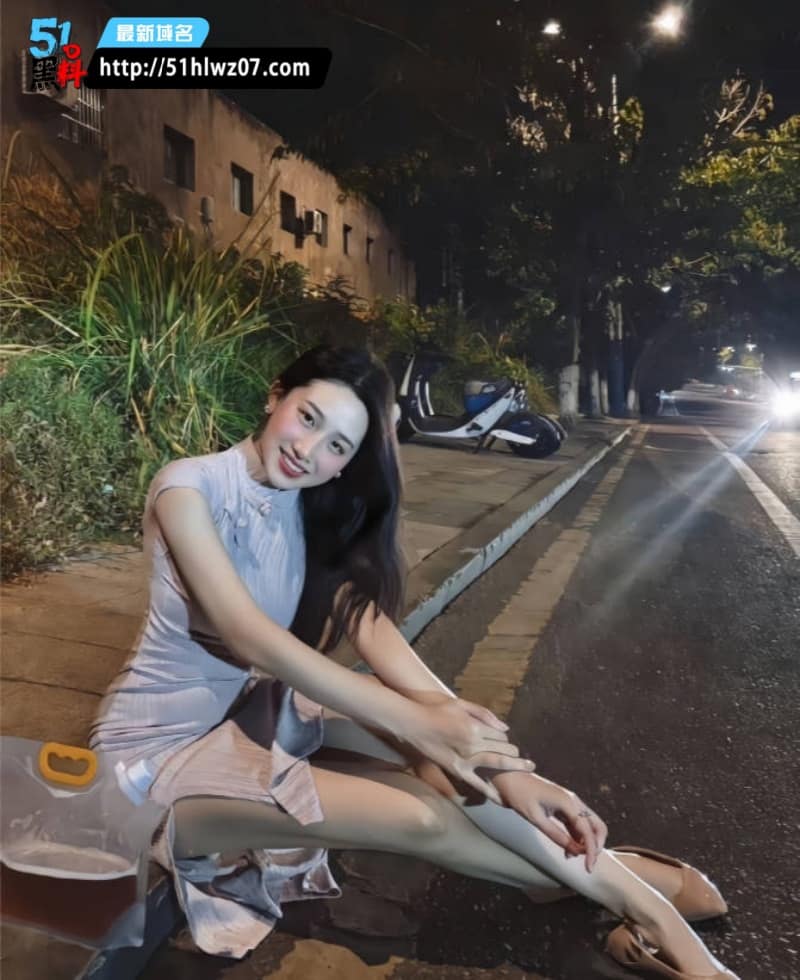 邢娜这反差我真绷不住，上海体育局财务女神私下被灌尿太顶了 福利