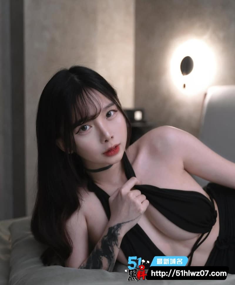 20万粉网红模特私密视频流出丨看着清纯高冷私下揉奶玩得这么野 反差