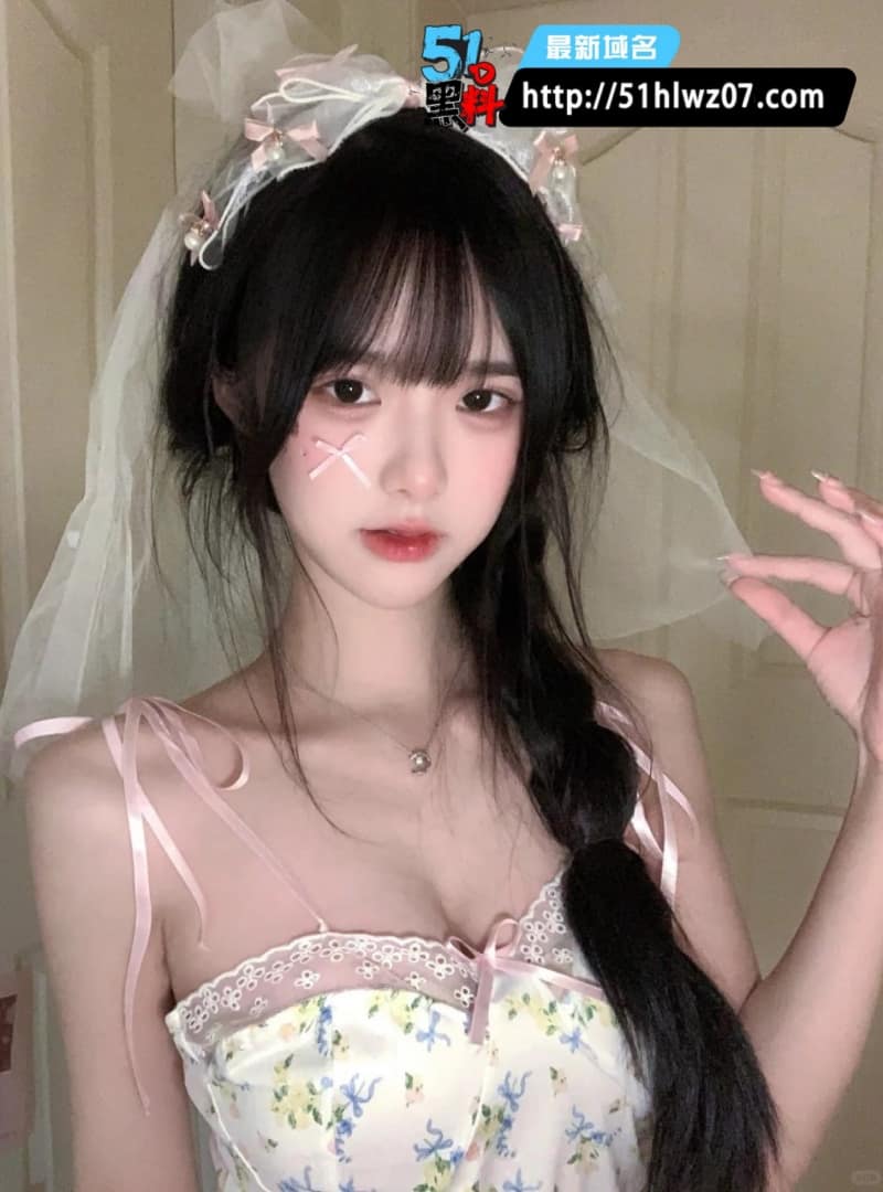 东坡先生最新约拍流出丨嫩妹白袜足交榨干实录尺度太顶 嫩妹约拍
