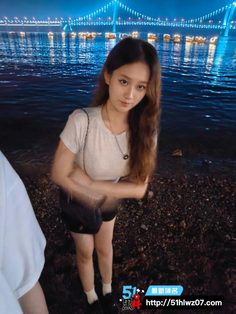 王鑫雨大连反差视频流出，恋爱期间偷聊前任被曝无套细节 前男友曝光