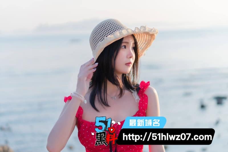 前女友私密记录丨看着乖巧懂事的她私下玩得这么野 吃瓜