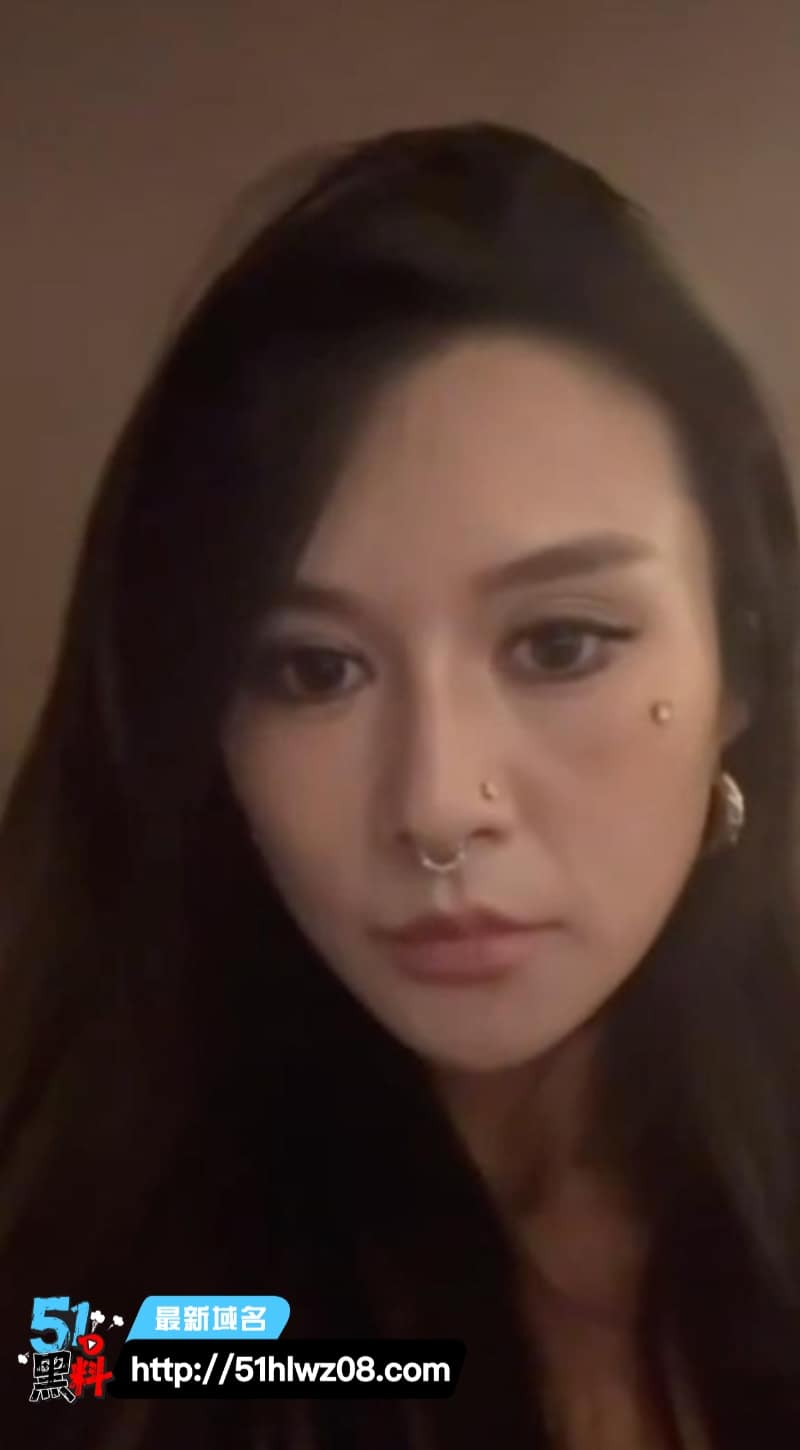 凯西小树洞比基尼反差私密片流出脸穴同框被顶到眼神失控 私密视频