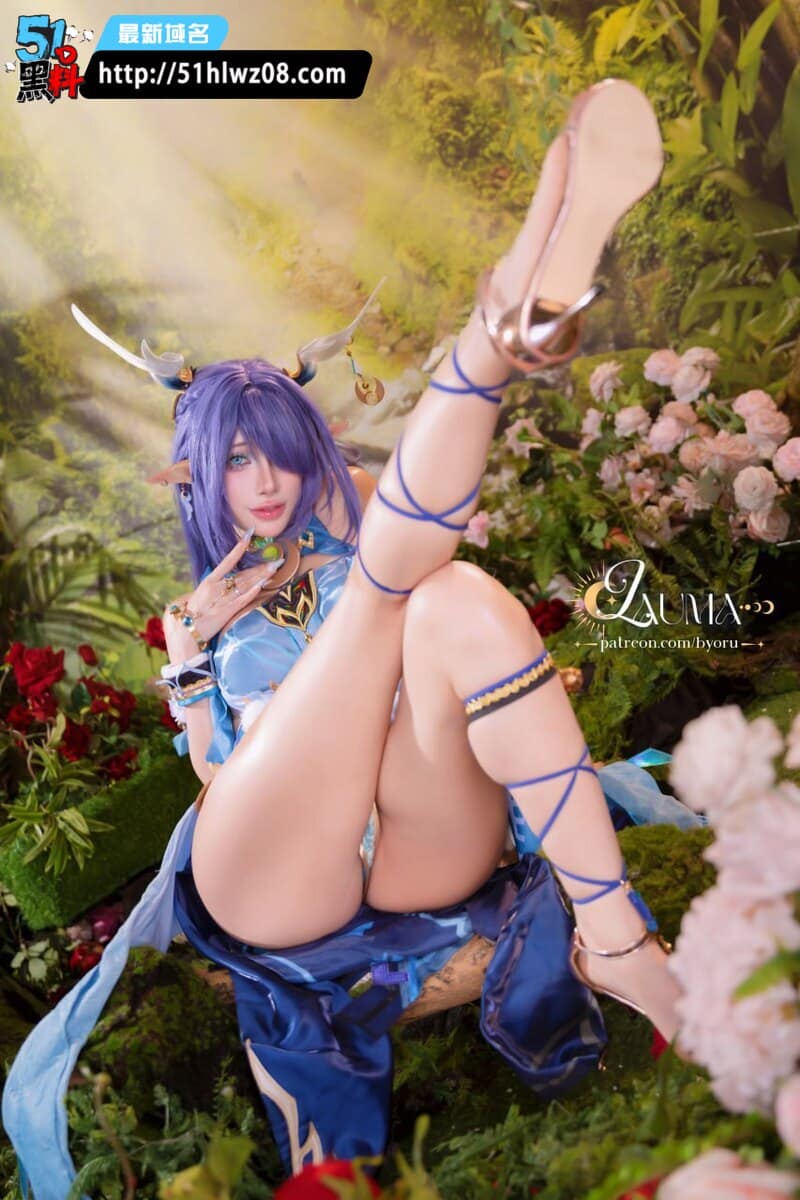 Byoru原神月咏者COS这波真的绝，巨乳肥臀快撑爆衣服了 福利