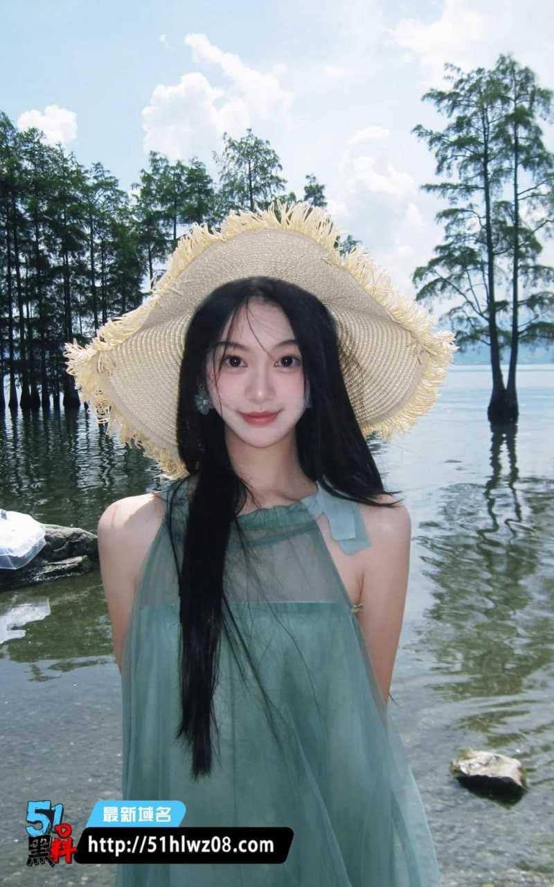 金诗兰这波外围视频真绝了，舞蹈生雪白翘臀被顶到腿软，一万一晚值不值 舞蹈生私密视频