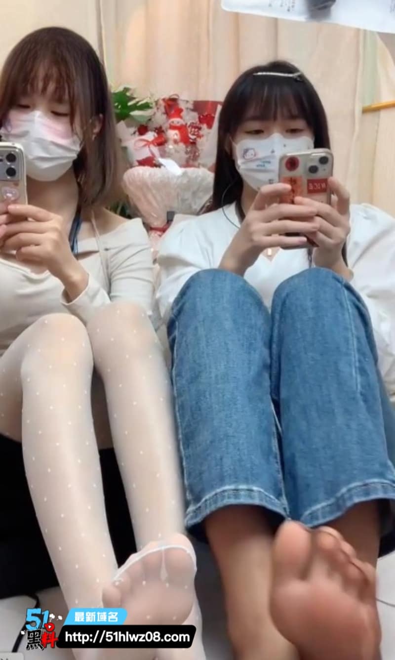 黑丝美足精油揉搓丨看着端庄优雅私下玩脚这么野 反差