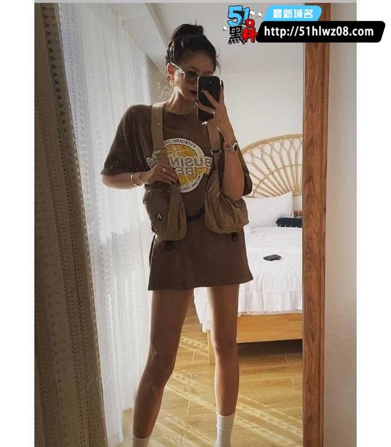 新疆rapper Ans塌房实锤，吃软饭四年榨干富婆女友几百万 反差