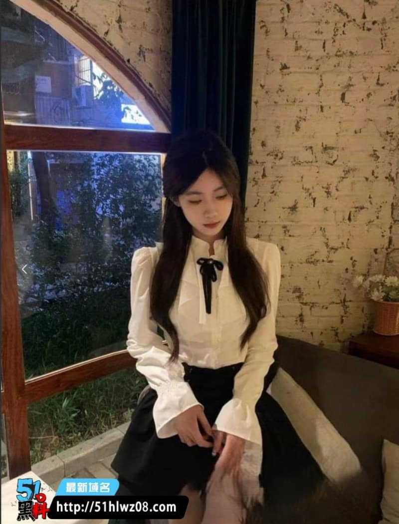 陈敏仪校园学霸人设崩塌丨平时文静知性私下被猛男操到翻白眼 大学生