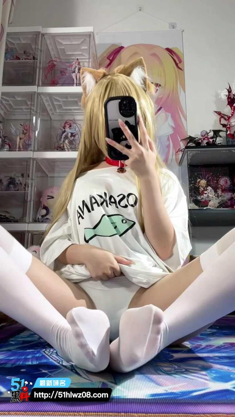 白栎Shirly白丝足拍内幕，双马尾萝莉反差细节太顶 白丝美腿