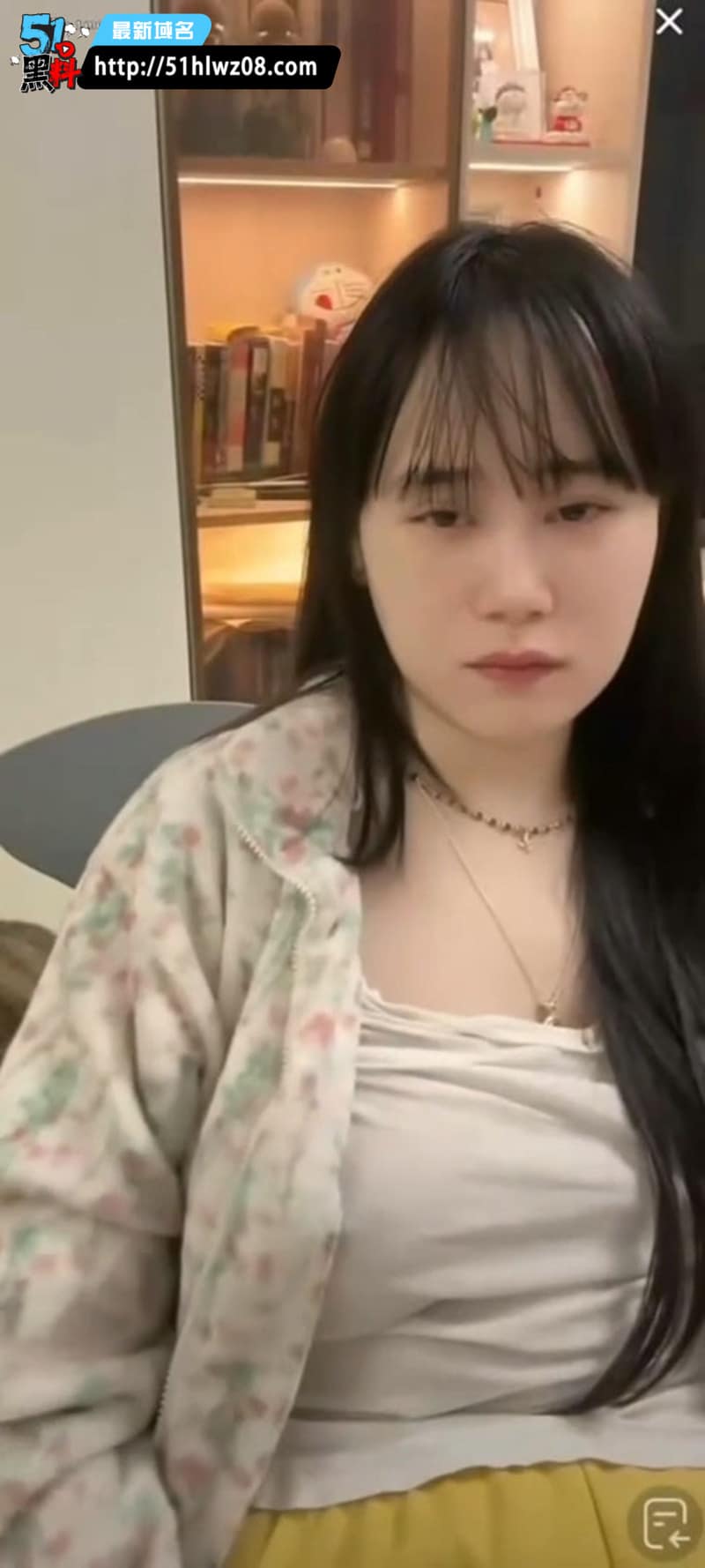 抖音主播露点闪现合集这波太顶了，各种故意走光反差直接拉满 美女露胸