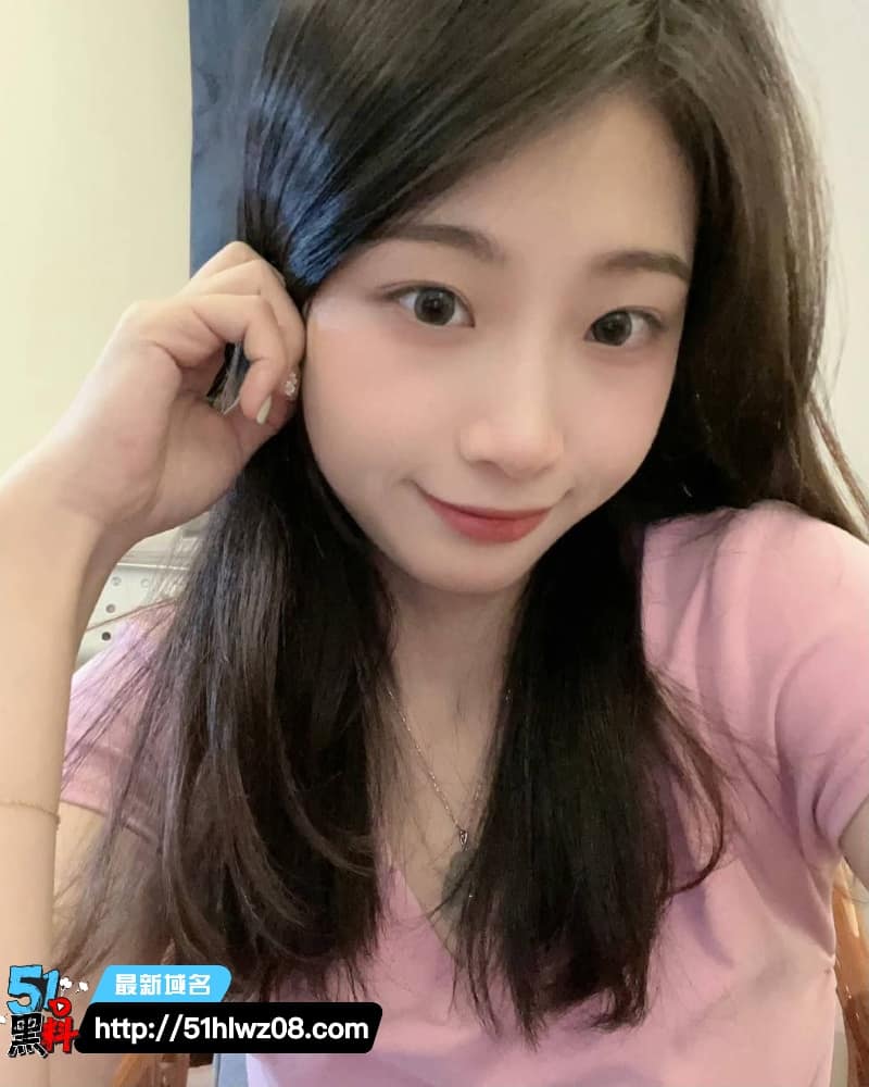 张慕汐看着清纯无辜，私下被炮友当狗调教竟然这么野 调教视频