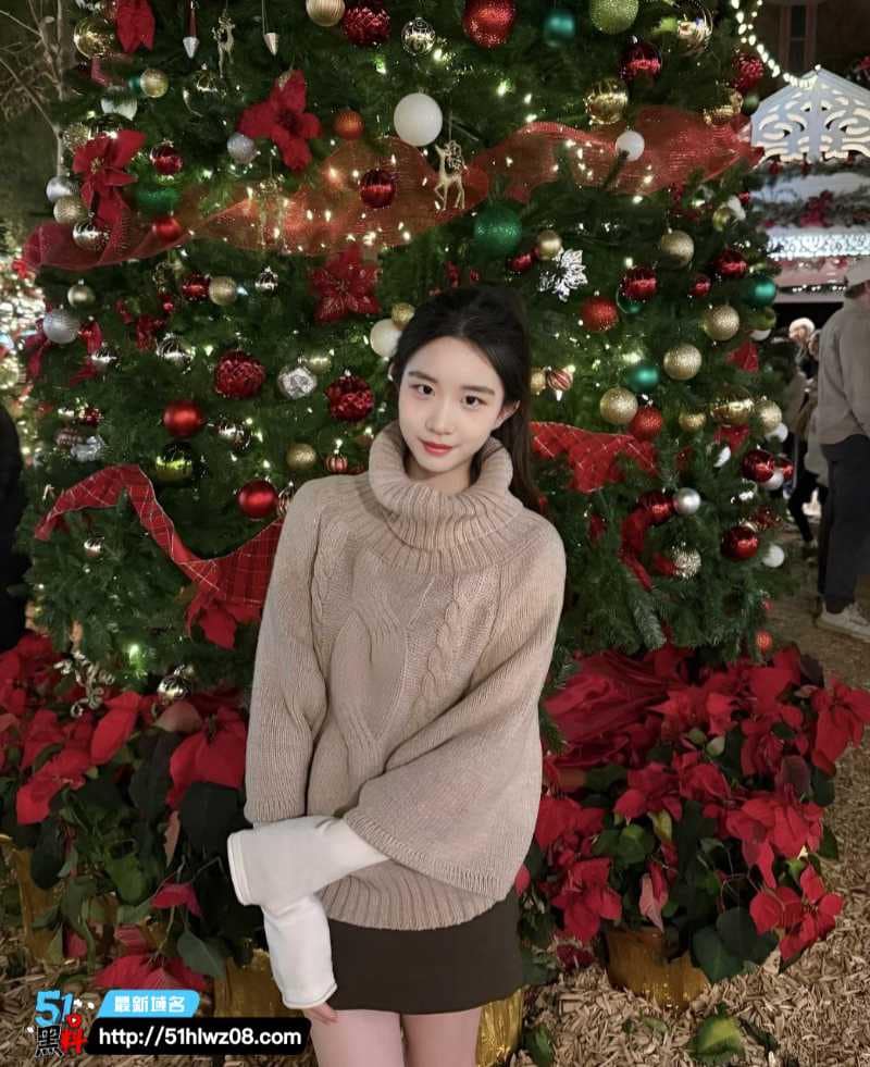 许敏敏看着像汉服小仙女私下竟然这么野丨南通极品反差3P大乱斗
