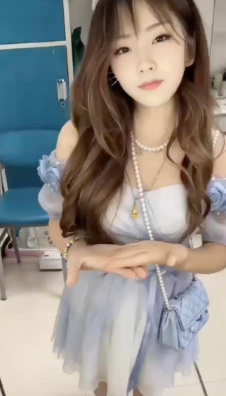 李晓楠这波自慰反差我是真没绷住,大一妹子戴眼镜也能这么顶 完整视频在线播放