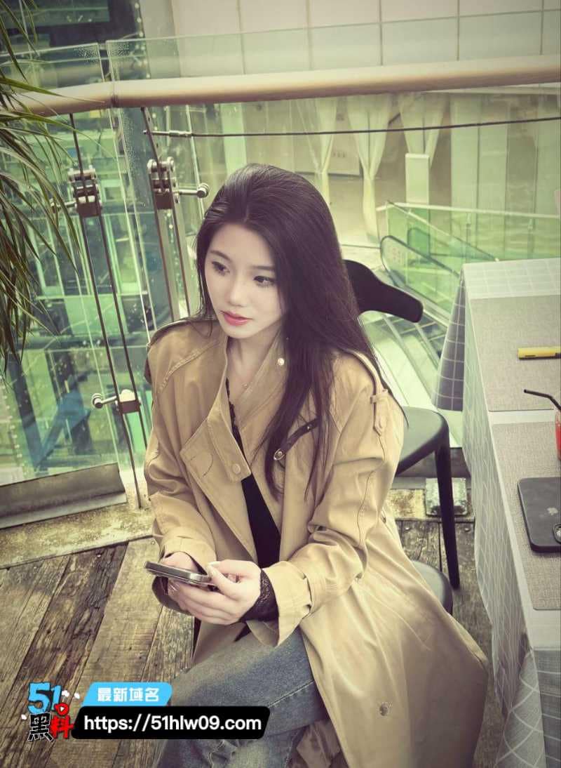 杨婉淇这波反差我真绷不住了，重庆高颜妹子舔得这么乖谁顶得住