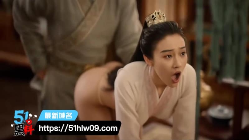 卿卿日常尹峥AI魔改版把李薇郝葭双女按在榻上轮番狂干射满深处 双飞