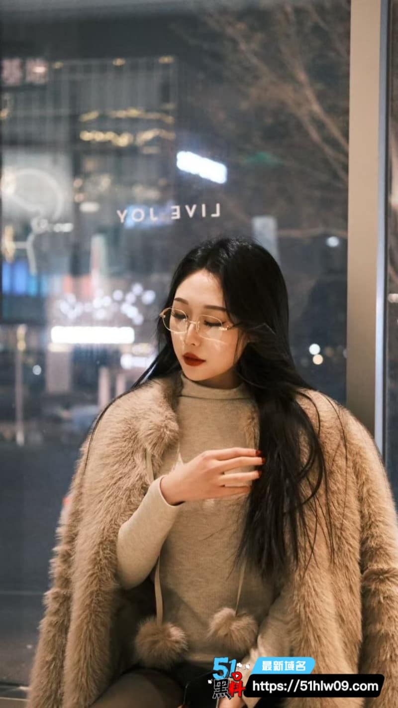 张妤欣私密实录流出丨青岛医美老板娘反差太猛，第一part就直接顶到底 网红