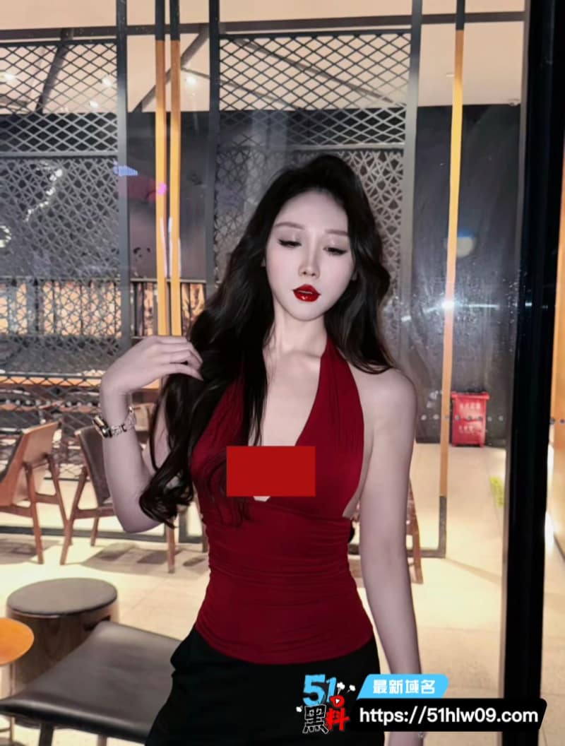 张妤欣私密实录流出丨青岛医美老板娘反差太猛，第一part就直接顶到底 张妤欣视频