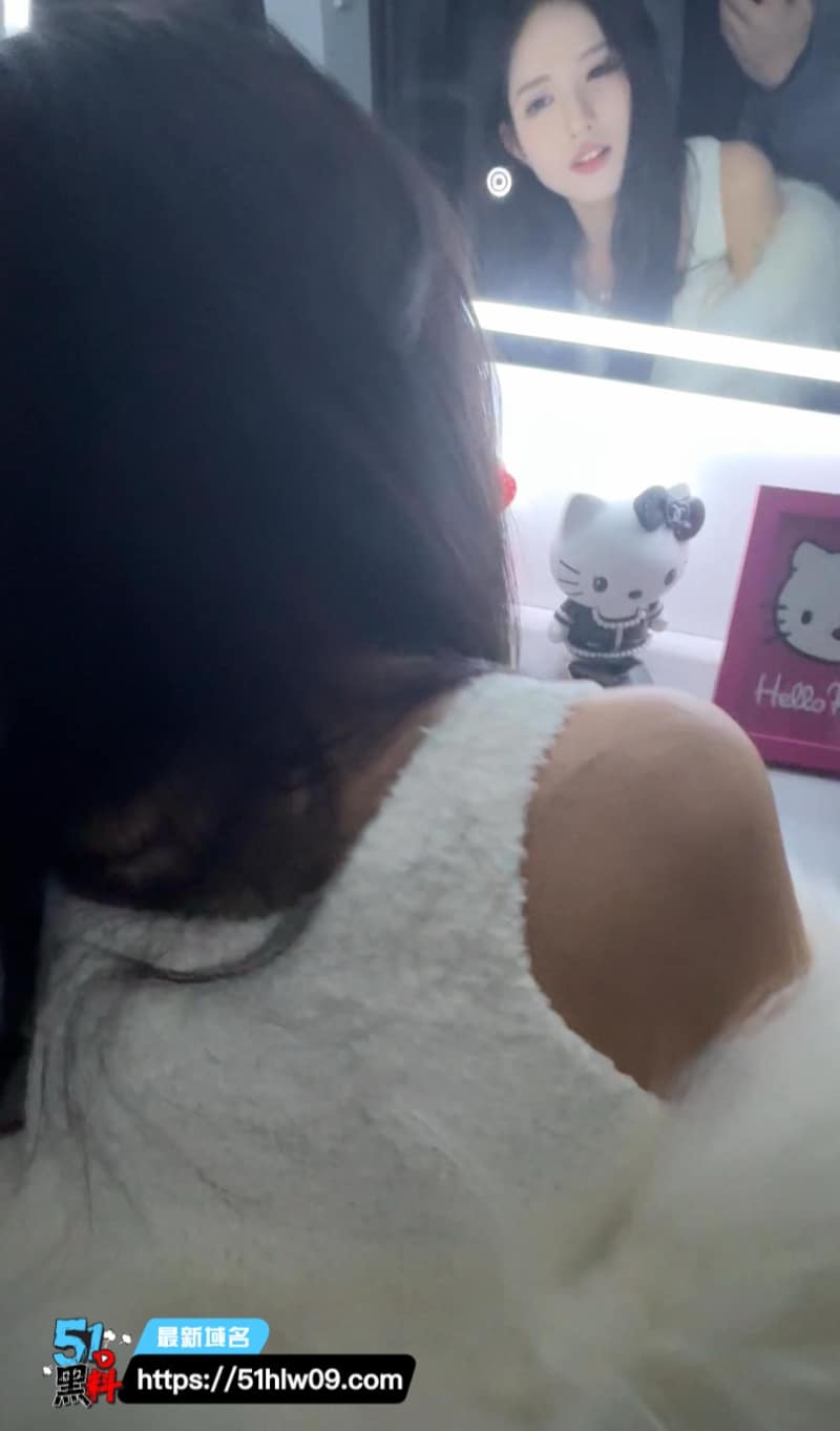 抖音高颜御姐被榜一约炮，这反差我是真没绷住，一直喊好深好大 抖音爆料