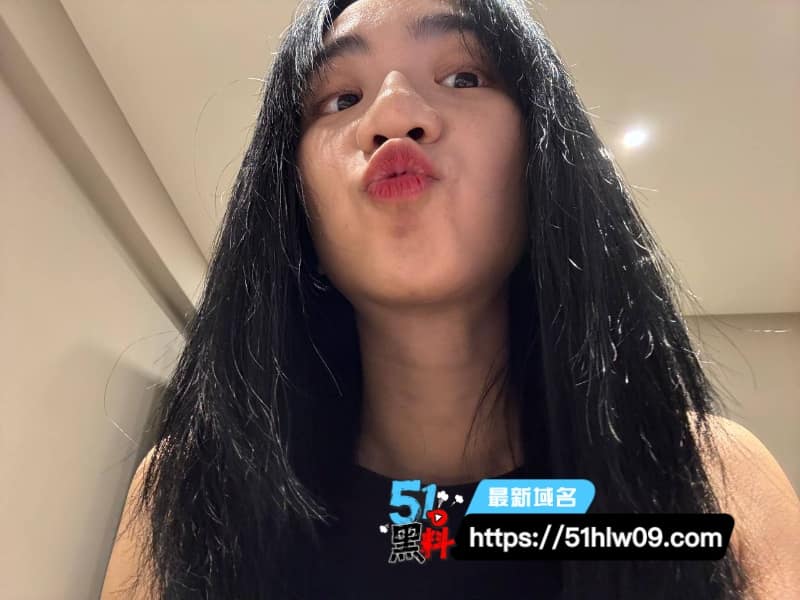 孙兰情看着温婉像个乖乖女，私下在酒店里玩得这么野 酒店自拍