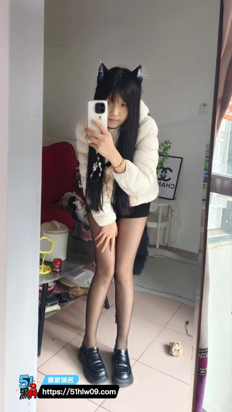 郑州李佳欣这反差真绝了，裸聊自慰到无套内射看得我直接愣住 反差网红