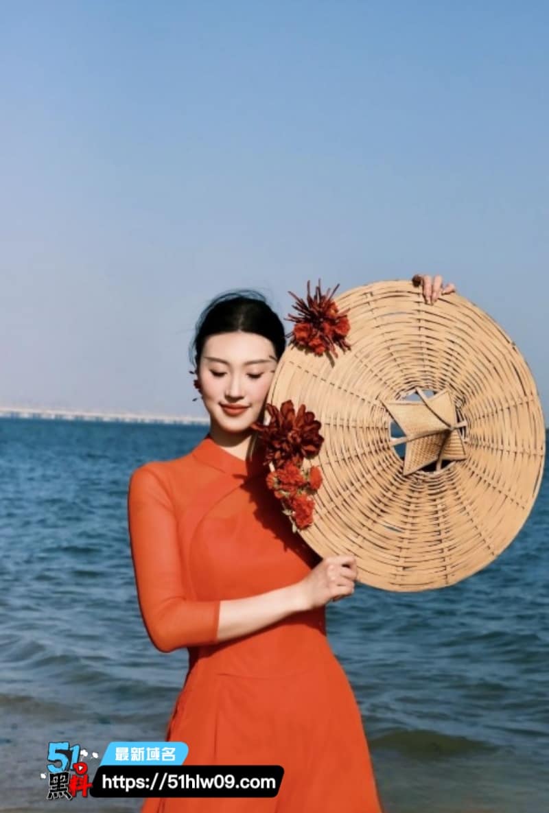 王姝蒙李亦甯私密视频流出丨被富豪圈养玩毒龙颜射反差太顶 女演员私密视频