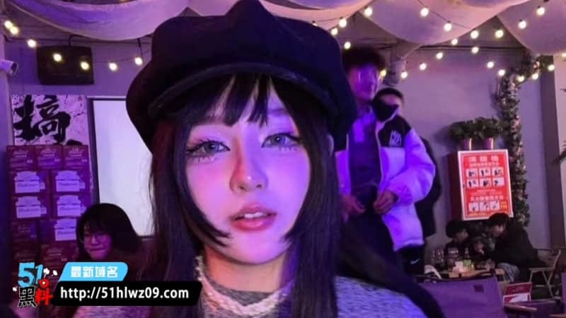 每日大赛大奶妹合集，骑乘晃动细节太顶，视觉冲击力直接拉满