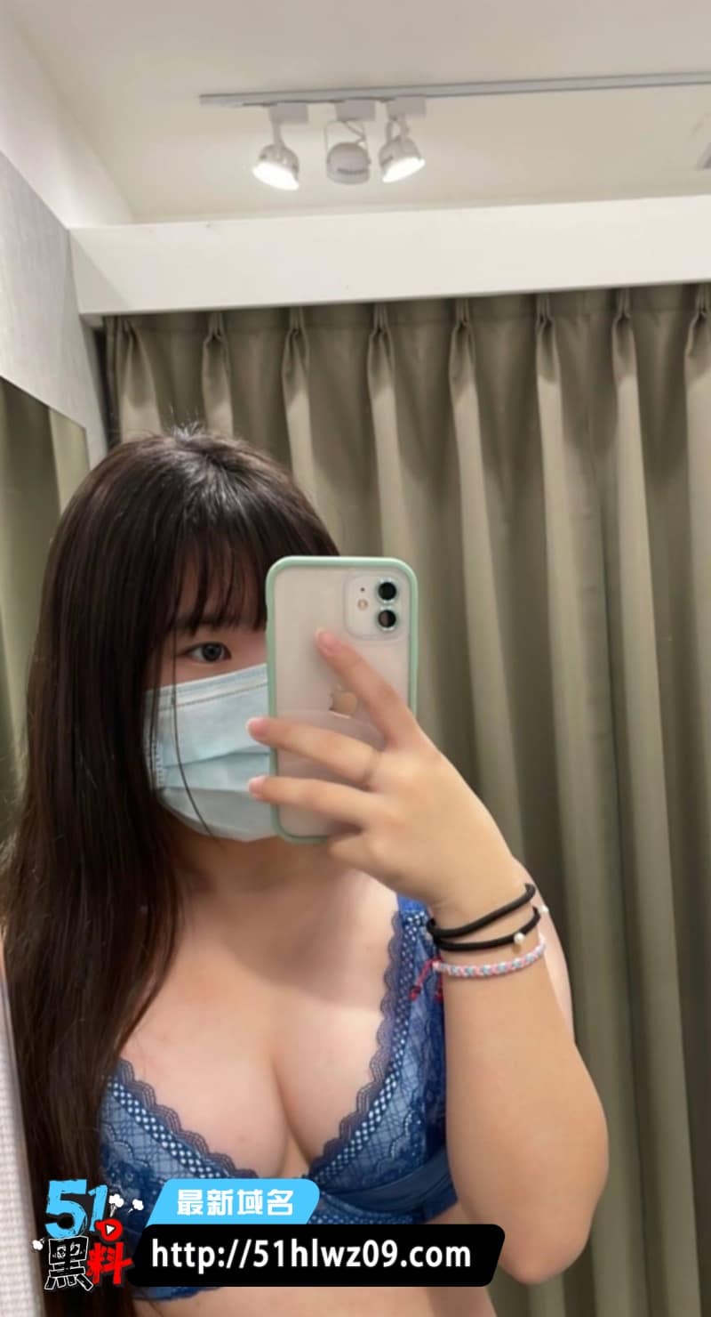 王佳宜台中大学生这反差我真绷不住，清纯乖乖女私下竟然这么浪 校园约炮