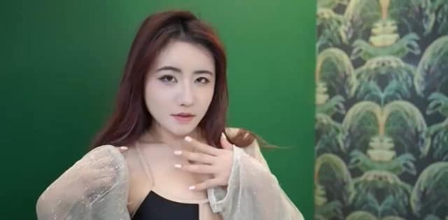 章嘉伊私密视频流出丨纹身白虎御姐被男技师无套猛干实录