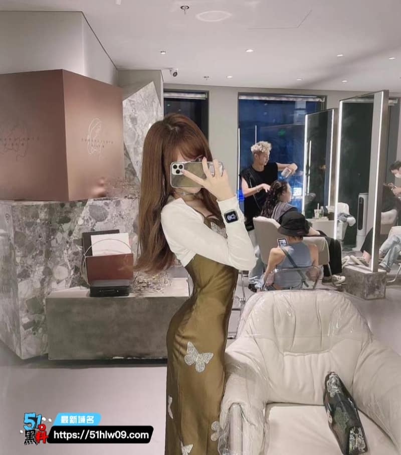 高颜值人妻私密视频流出丨跪舔深喉再跳裸舞反差太猛 网红