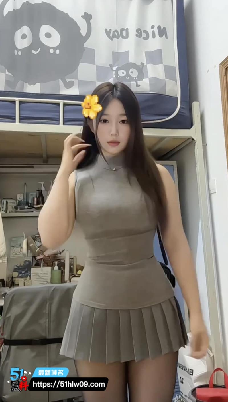 李林恩私密爆料流出丨长江师范学院女神海王人设崩塌实录 大学生私密视频